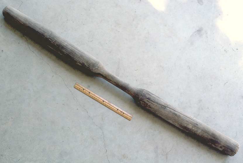 Associated image for entry 'pestle (for pounding corn)'
